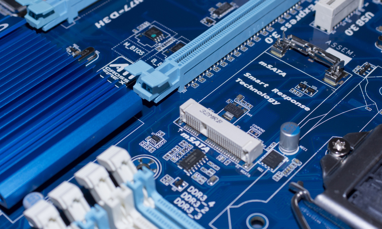 Abbildung Main-Board als Symbol für die Elektrotechnik-Branche